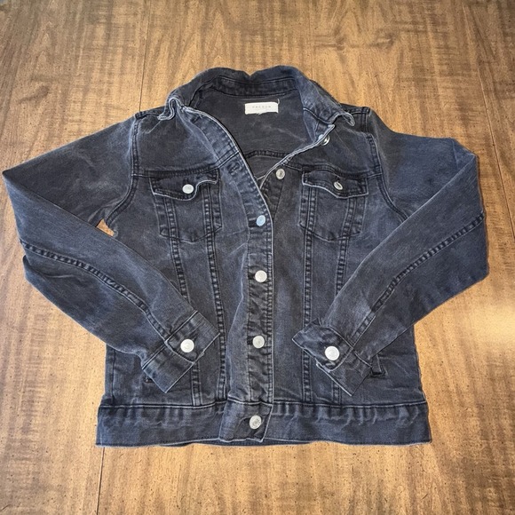 PacSun Jackets & Blazers - Pacsun Women's Black Denim Jacket Los Angeles Rainbow Embroidered Pockets Small